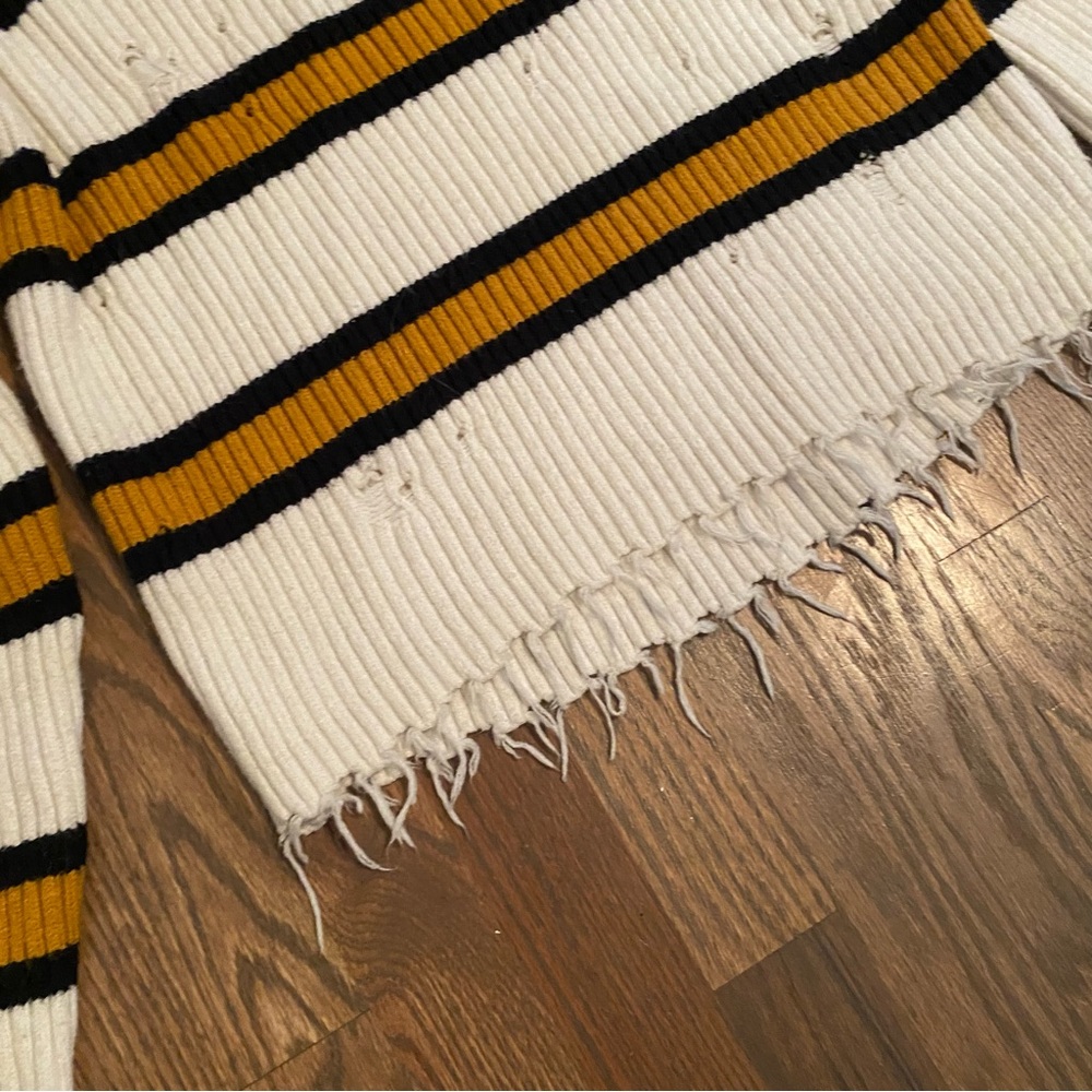 Lush Striped Distressed Sweater - Picture 3 of 4